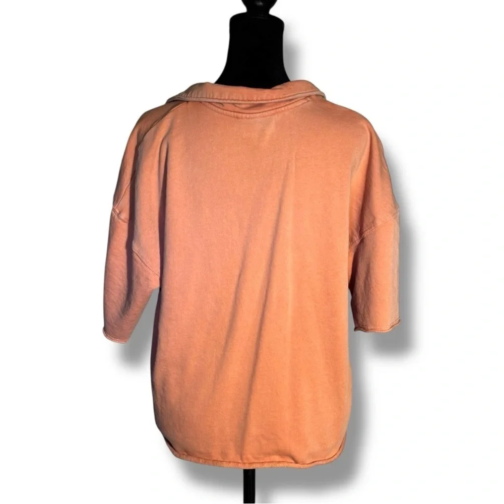 Universal Threads Casual Peach V-Neck Collared Long Tee Sleeve Women's Top